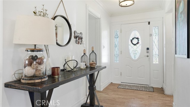 Detail Gallery Image 7 of 56 For 11426 Collett Avenue, Granada Hills,  CA 91344 - 3 Beds | 2 Baths