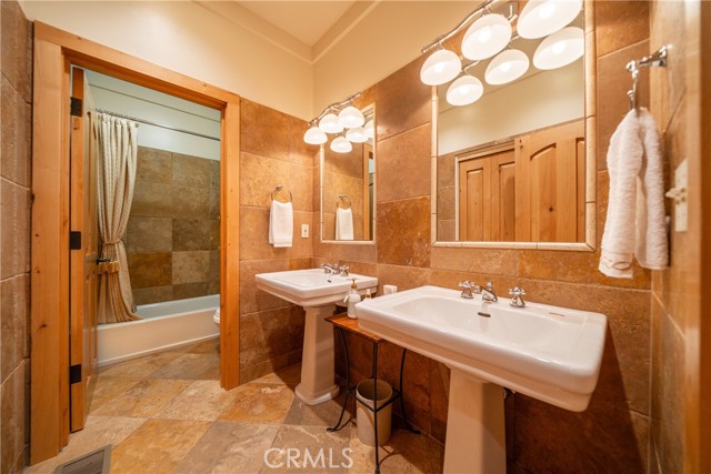 Detail Gallery Image 36 of 63 For 15900 El Camino Robles, Redding,  CA 96001 - 4 Beds | 3/1 Baths