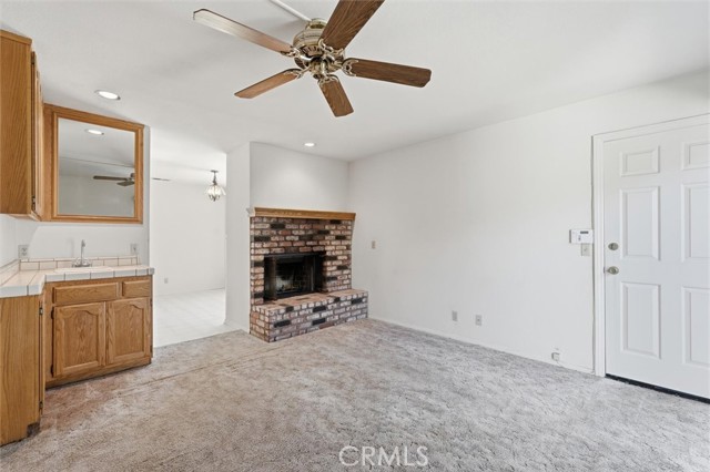 Detail Gallery Image 17 of 46 For 2106 Dufour Ave #1,  Redondo Beach,  CA 90278 - 3 Beds | 2/1 Baths