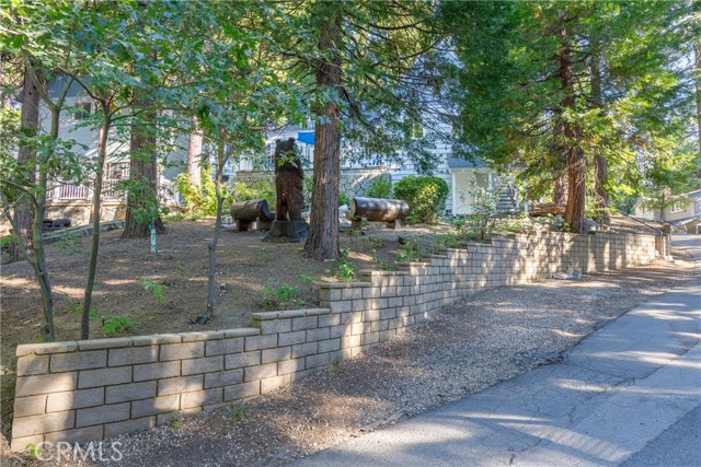 Detail Gallery Image 43 of 43 For 237 Corona Cir, Lake Arrowhead,  CA 92352 - 6 Beds | 3/1 Baths