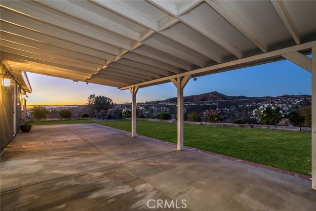 Detail Gallery Image 37 of 42 For 18711 Nadal St, Canyon Country,  CA 91351 - 3 Beds | 2 Baths