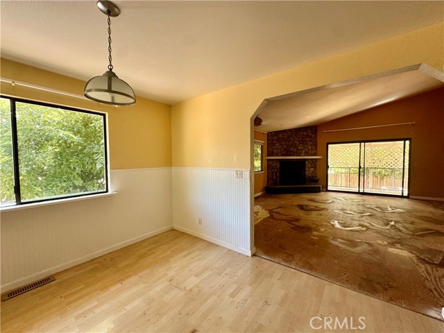 Detail Gallery Image 8 of 23 For 19223 Stonegate Rd, Hidden Valley Lake,  CA 95467 - 3 Beds | 2 Baths
