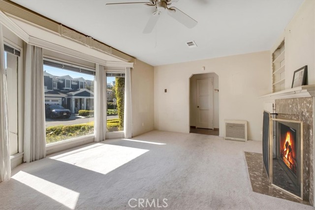 Living room & fireplace