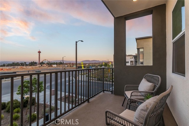 Detail Gallery Image 60 of 75 For 27554 Sparrow Ct, Valencia,  CA 91381 - 3 Beds | 2/1 Baths