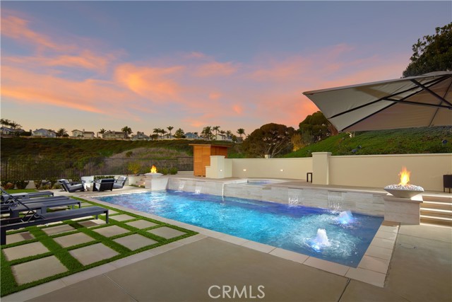 Detail Gallery Image 35 of 42 For 1 Elk Grove Ln, Laguna Niguel,  CA 92677 - 5 Beds | 5/2 Baths