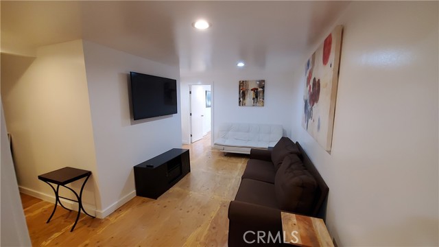 Detail Gallery Image 23 of 26 For 905 Ashbury, San Francisco,  CA 94117 - – Beds | – Baths