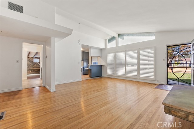 Detail Gallery Image 6 of 23 For 25046 Feijoa, Lomita,  CA 90717 - 3 Beds | 2 Baths