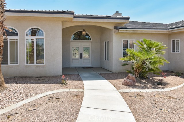 Detail Gallery Image 5 of 50 For 19187 Glenbrook Cir, Apple Valley,  CA 92308 - 3 Beds | 2/1 Baths