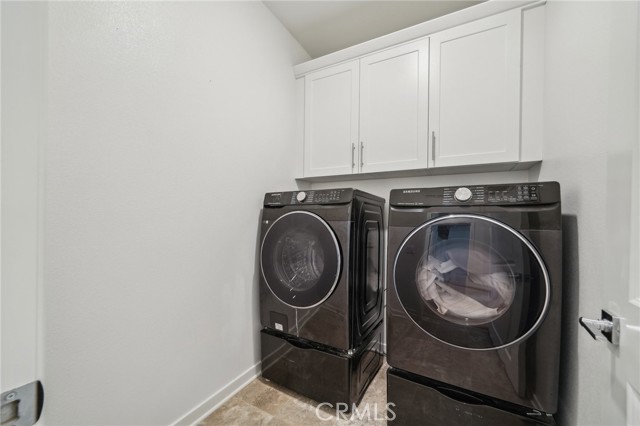 Detail Gallery Image 27 of 64 For 16233 Lozano St #2,  Fontana,  CA 92336 - 3 Beds | 2/1 Baths