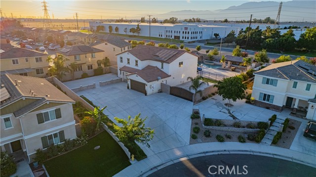 Detail Gallery Image 69 of 75 For 11715 Periwinkle Pl, Jurupa Valley,  CA 91752 - 6 Beds | 4/1 Baths