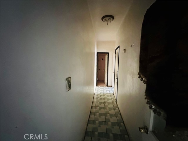 Detail Gallery Image 30 of 56 For 606 W 57th St, Los Angeles,  CA 90037 - 4 Beds | 2 Baths