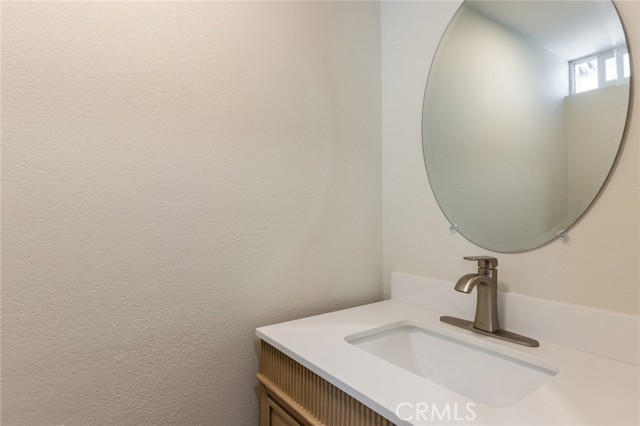 Detail Gallery Image 20 of 33 For 2349 Mira Vista Ave #C,  Montrose,  CA 91020 - 2 Beds | 2/1 Baths