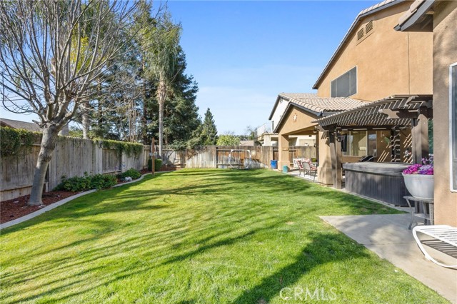 11113 Cypress Falls Avenue, Bakersfield CA: https://media.crmls.org/medias/6b817be0-21c2-453a-bc5f-1e61711f36d0.jpg