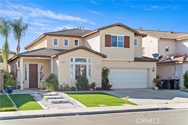Detail Gallery Image 2 of 45 For 7691 Nut Grove, Corona,  CA 92880 - 5 Beds | 3/1 Baths