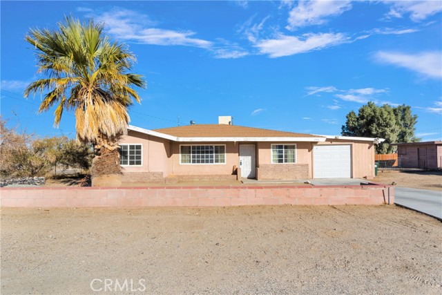 Detail Gallery Image 1 of 31 For 27904 Apache Ave, Barstow,  CA 92311 - 4 Beds | 2 Baths