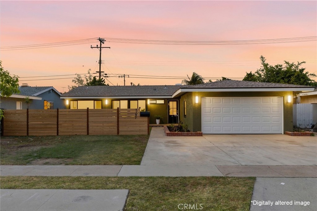 5797 Crescent