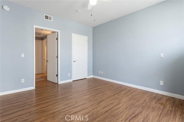 Detail Gallery Image 24 of 48 For 5350 White Oak Ave #413,  Encino,  CA 91316 - 2 Beds | 2 Baths
