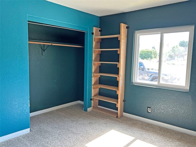 14402 Boxtree Street, Lake Hughes CA: https://media.crmls.org/medias/6b833f39-2b52-4110-bda1-f5cadc69c67a.jpg