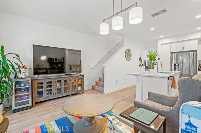 Detail Gallery Image 13 of 33 For 2827 Lily Ln, El Monte,  CA 91733 - 2 Beds | 2/1 Baths