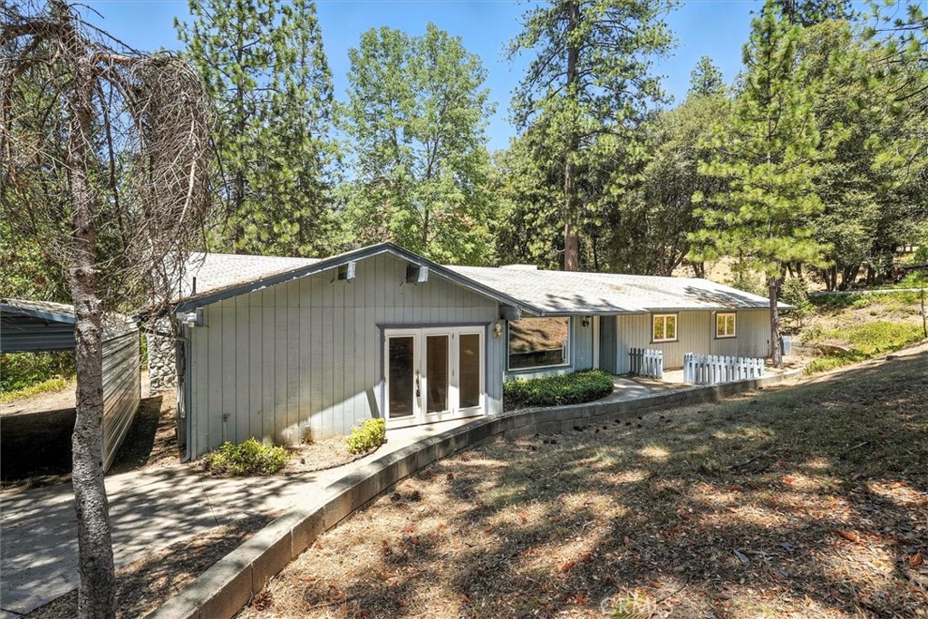 5783 Chowchilla Mountain Road