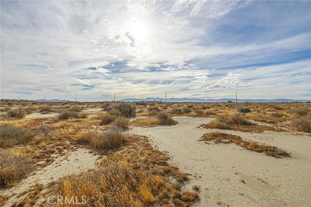 Detail Gallery Image 16 of 28 For 97 Ave Vic Ste, Lancaster,  CA 93545 - – Beds | – Baths