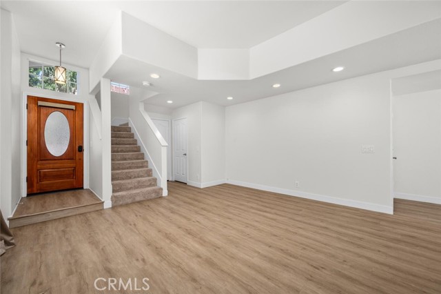 Detail Gallery Image 9 of 25 For 2525 Orange Ave #C,  Costa Mesa,  CA 92627 - 3 Beds | 2/1 Baths