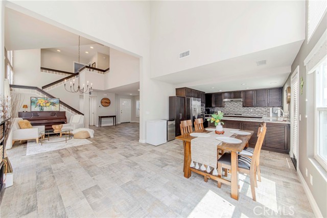 19 Las Cruces, Irvine CA: https://media.crmls.org/medias/6b85af44-01de-49ee-a946-156021becf23.jpg