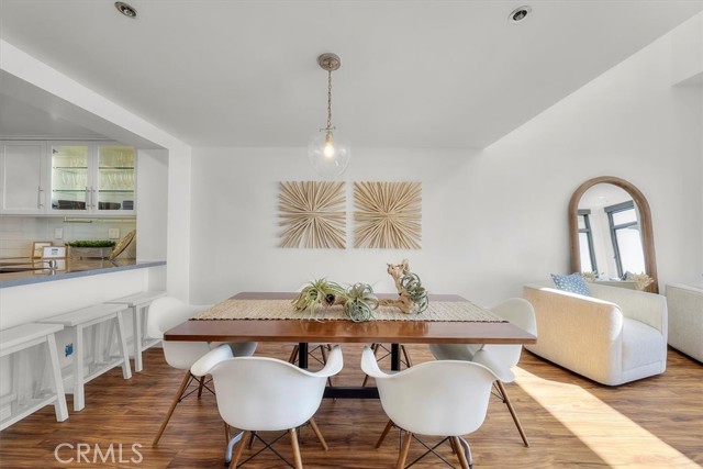 Detail Gallery Image 11 of 48 For 110 the Village #503,  Redondo Beach,  CA 90277 - 2 Beds | 2 Baths