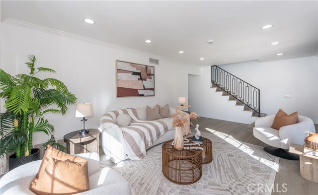 Detail Gallery Image 6 of 32 For 2609 Greenleaf, West Covina,  CA 91792 - 3 Beds | 3 Baths