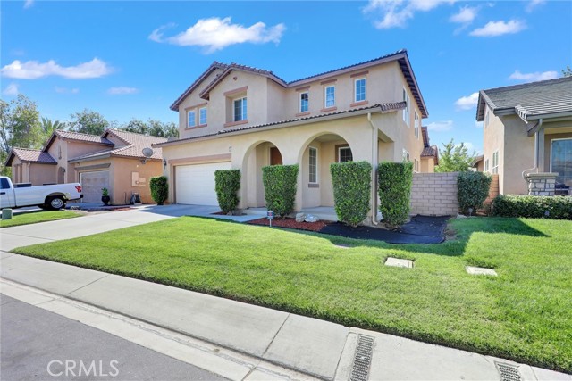 Detail Gallery Image 2 of 53 For 29623 Tierra Shores Ln, Menifee,  CA 92584 - 4 Beds | 2/1 Baths