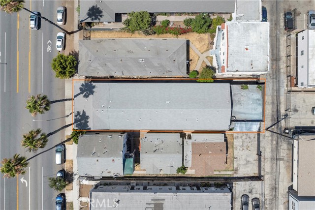 1700 Pacific Avenue, Long Beach CA: https://media.crmls.org/medias/6b874958-e2ba-4712-9d1f-c6fba22f5705.jpg