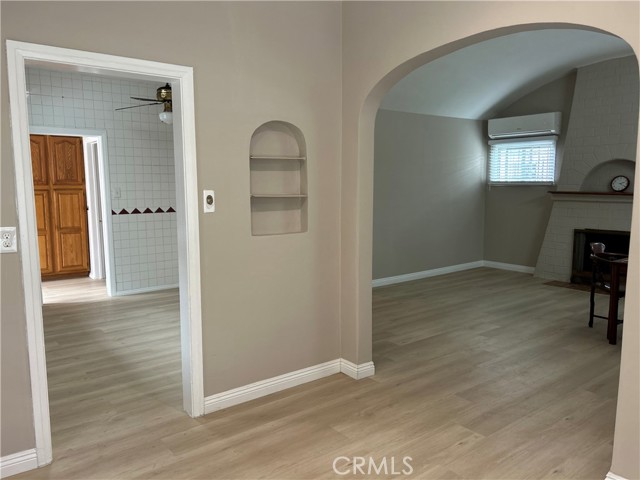 2249 Harwood Street, Los Angeles CA: https://media.crmls.org/medias/6b87b436-0d2f-44a5-8ce8-1fd1c5ca7eec.jpg