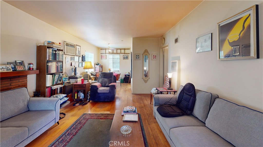 734 Via Arezzo Place Altadena img 2