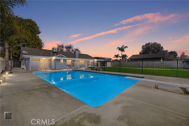 Detail Gallery Image 2 of 37 For 14825 Henderson Ave, Bakersfield,  CA 93314 - 3 Beds | 2 Baths