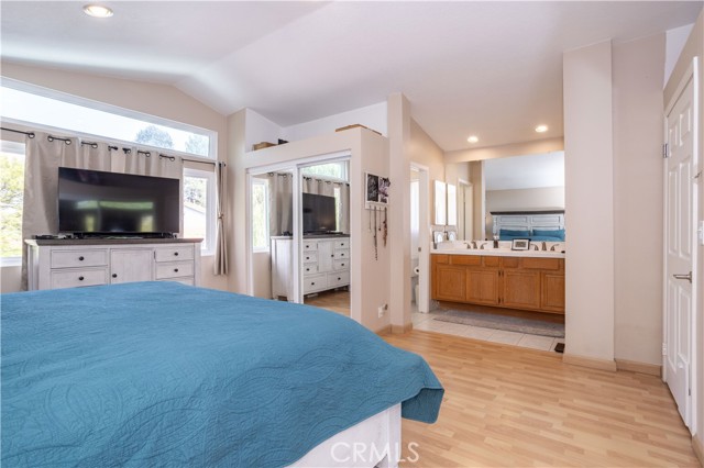 Detail Gallery Image 17 of 39 For 28412 Fig Ct, Saugus,  CA 91390 - 4 Beds | 2/1 Baths