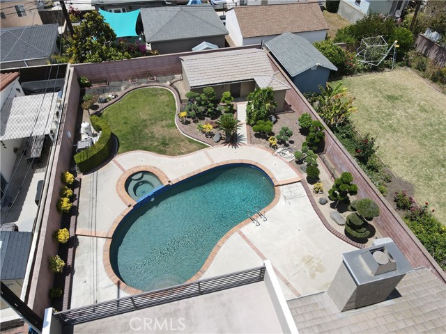 18825 Felbar Avenue, Torrance CA: https://media.crmls.org/medias/6b89e9f0-bb92-471b-8431-17b253e5af69.jpg