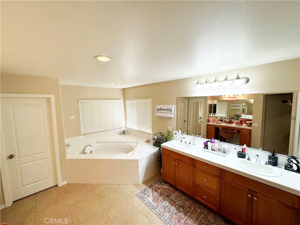 MLS #SR25207222 image #19