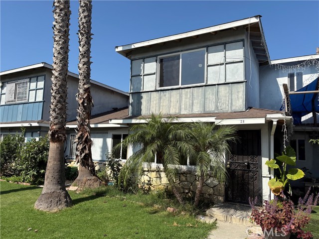 Detail Gallery Image 6 of 16 For 28 Paradise Valley North, Carson,  CA 90745 - 3 Beds | 2 Baths