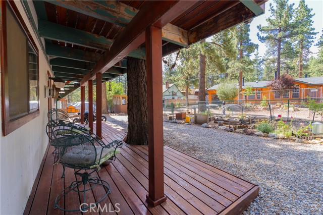 Detail Gallery Image 6 of 30 For 1971 Fern Ln, Big Bear City,  CA 92314 - 3 Beds | 1/1 Baths