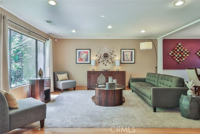 Detail Gallery Image 11 of 60 For 23050 Humming Bird Way, Calabasas,  CA 91302 - 4 Beds | 2/1 Baths