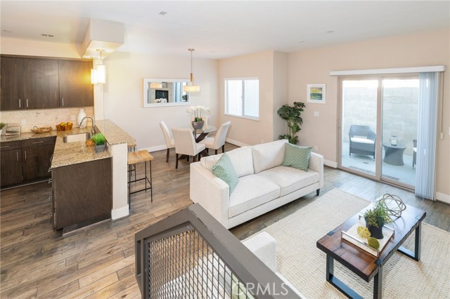 3710 Newton Street, Torrance, California 90505, 2 Bedrooms Bedrooms, ,3 BathroomsBathrooms,Residential,Sold,Newton,SB18178049