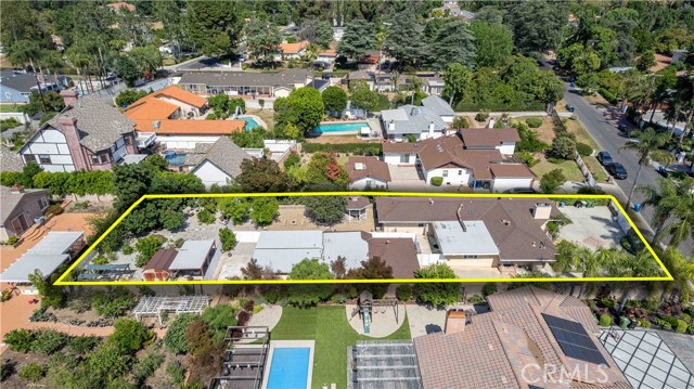 17533 Raymer Street, Sherwood Forest CA: https://media.crmls.org/medias/6b8e37e6-3894-40ef-bd4b-3ffab27facac.jpg