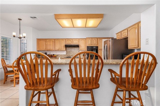 42153 Parkmont Drive, Lancaster CA: https://media.crmls.org/medias/6b8e41d5-ed7a-4e55-8c67-6799e6081c72.jpg