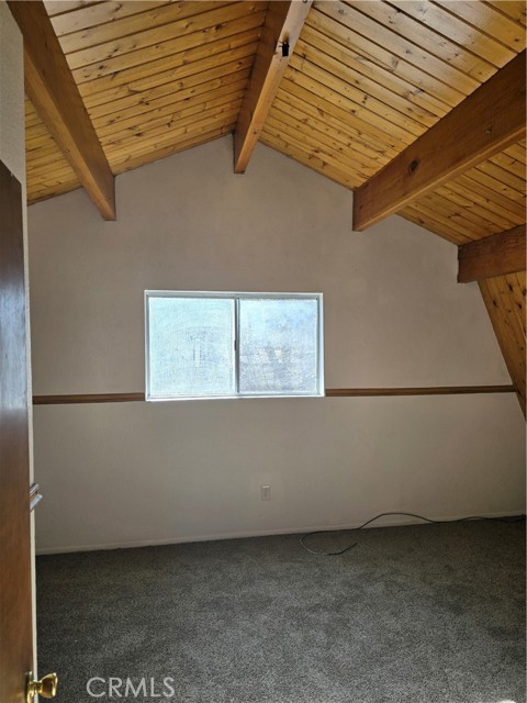 Detail Gallery Image 8 of 11 For 32796 Lupine Ln, Arrowbear,  CA 92382 - 3 Beds | 1/1 Baths