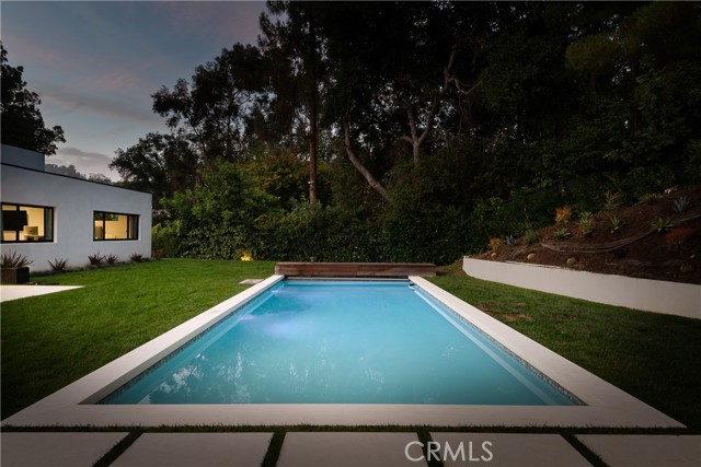 9924 Liebe Drive, Beverly Hills CA: https://media.crmls.org/medias/6b8efbc2-3e96-40fd-891d-cce7be95e47c.jpg