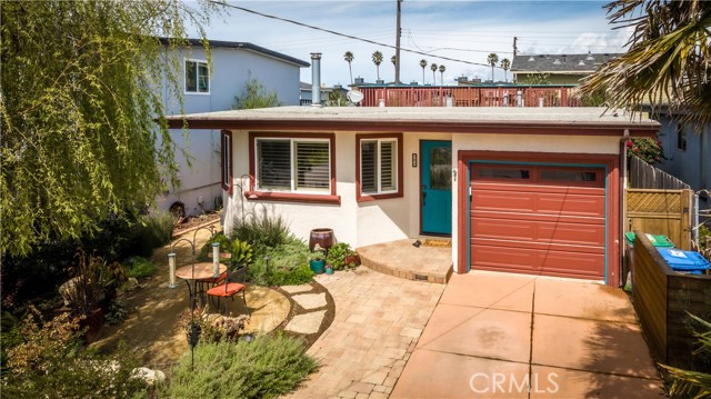 Detail Gallery Image 1 of 41 For 395 La Jolla St, Morro Bay,  CA 93442 - 2 Beds | 1 Baths