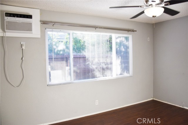 Detail Gallery Image 20 of 33 For 378 N Parker St, Orange,  CA 92868 - 2 Beds | 1 Baths