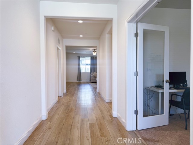 14680 Spanish Bay Way, Chowchilla CA: https://media.crmls.org/medias/6b8facc0-654f-4496-901c-4b41081d6775.jpg