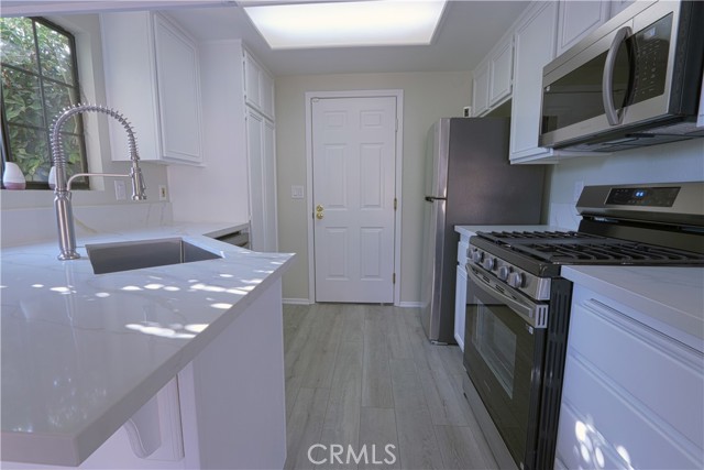 Detail Gallery Image 10 of 25 For 1461 Congress Way, San Jacinto,  CA 92583 - 2 Beds | 2 Baths