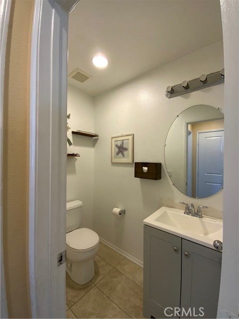 Detail Gallery Image 14 of 26 For 22346 Echo Park Way, Moreno Valley,  CA 92553 - 3 Beds | 2/1 Baths